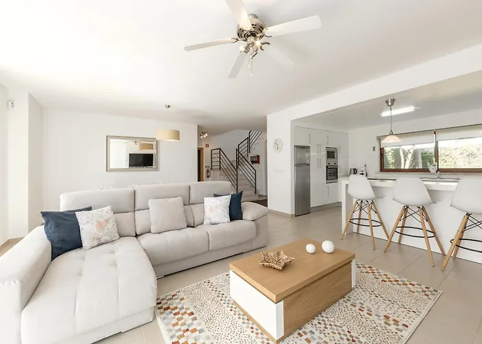 Charming Obidos By Lovelystay Vila