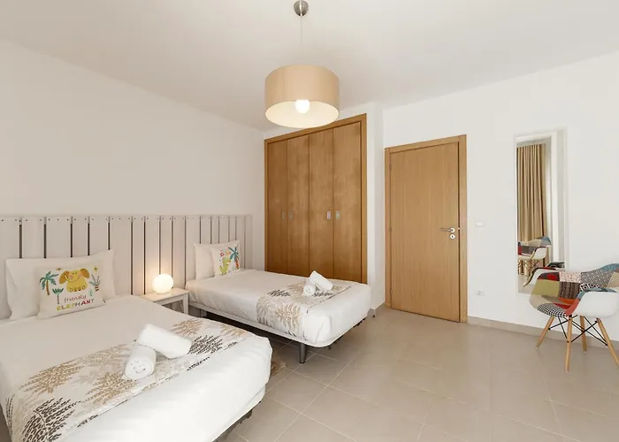 Charming Obidos By Lovelystay Vila *